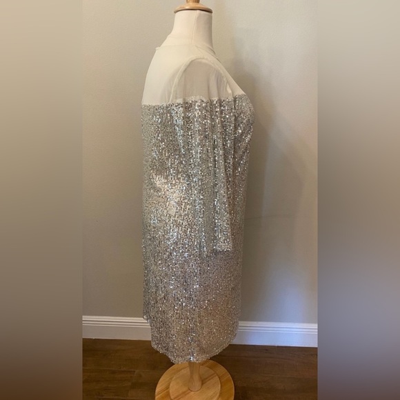 Plus Sequin Dress - Picture 3 of 10
